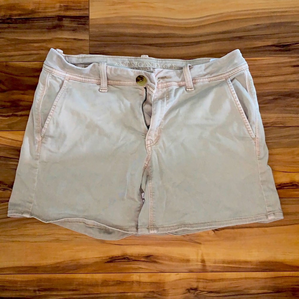 American Eagle Outfitters Khaki shorts.